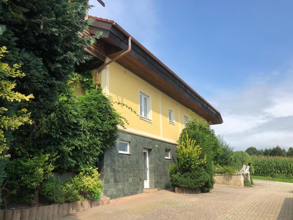 Ferienwohnung Eko-Hof Mitterlabill Exterior foto